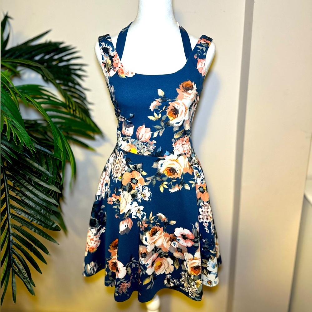 Floral Fit-and-Flare Blue Mini Short Dress - Medium